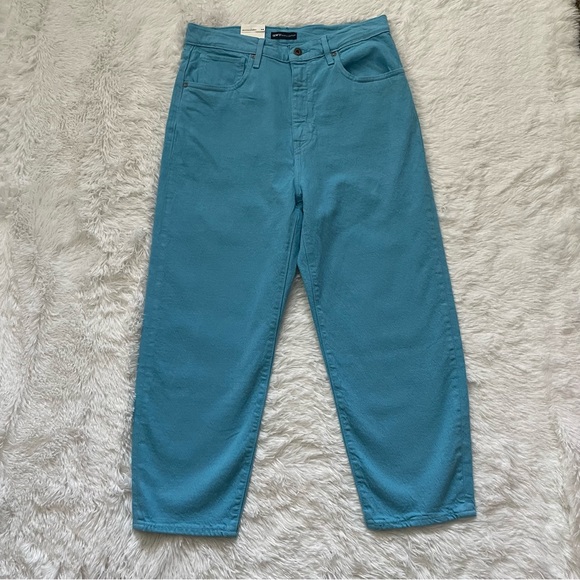 NWT Levi’s Made & Crafted High Rise Barrel Crop Straight Leg Jeans! - Picture 3 of 14